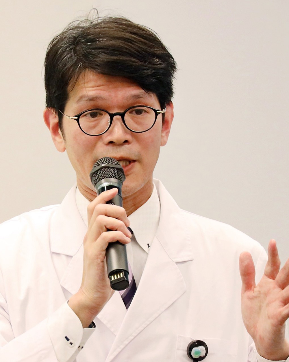 Dr. Arakawa