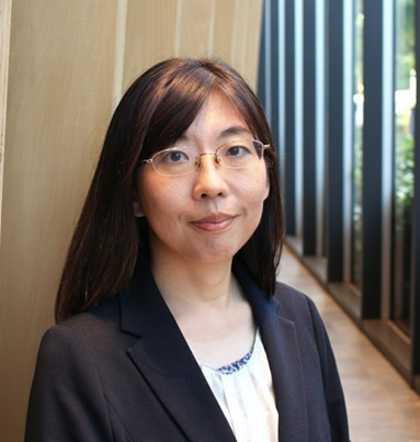 藤森　麻衣子の顔写真