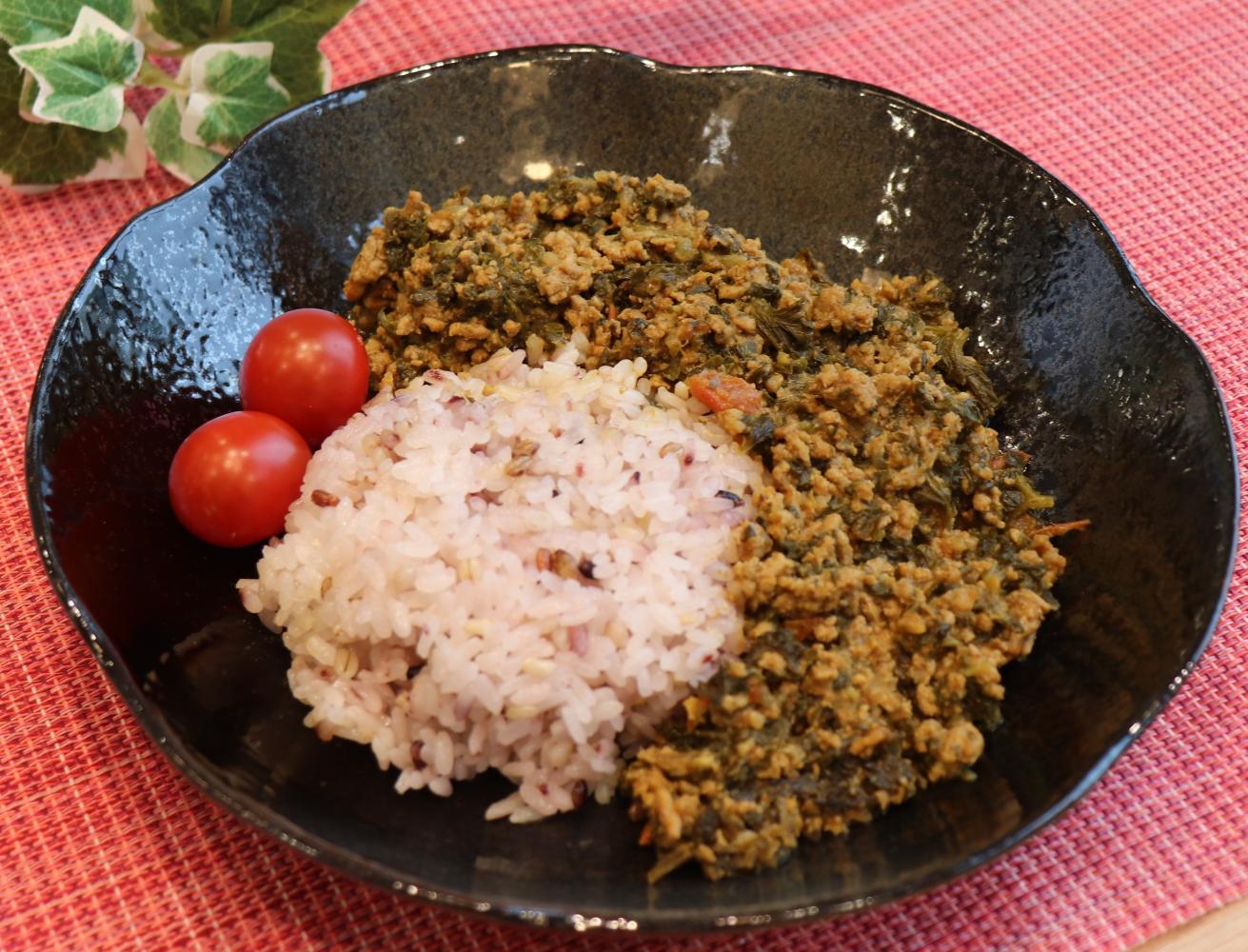 141_255_パセリのキーマカレーの画像