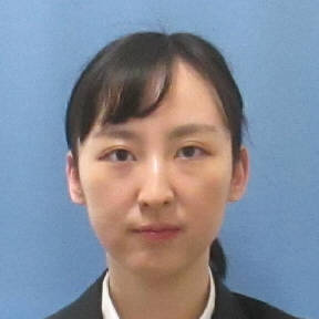 小林　里彩子